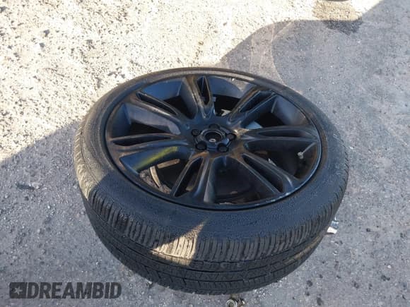 ✅ 2022 Land Rover Range Rover Velar R-Dynamic S • VIN: SALYT2EX0NA344160 • Lot: 41582847. Listed on IAAI with 11,640 mi. Free auction sales archive from the USA and detailed vehicle history report at DreamBid. Image 11.