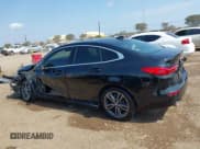 ✅ 2022 BMW 2 Series 228i • VIN: WBA53AK0XN7K83440 • Lot: 42322413. Wystawiony na IAAI z przebiegiem 44 854 mil. Bezpłatny archiwum sprzedaży aukcyjnych z USA i szczegółowy raport historii pojazdu na DreamBid. Zdjęcie 14.