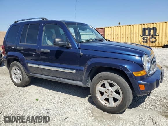 ✅ 2007 Jeep Liberty Limited • VIN: 1J8GL58K47W544719 • Lot: 71921045. Listed on Copart with 79,214 mi. Free auction sales archive from the USA and detailed vehicle history report at DreamBid. Image 4.