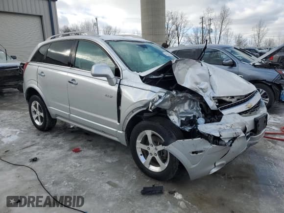 ✅ 2012 Chevrolet Captiva Sport LT • VIN: 3GNAL3E56CS613505 • Lot: 44539355. Wystawiony na Copart z przebiegiem 90 823 mil. Bezpłatny archiwum sprzedaży aukcyjnych z USA i szczegółowy raport historii pojazdu na DreamBid. Zdjęcie 4.