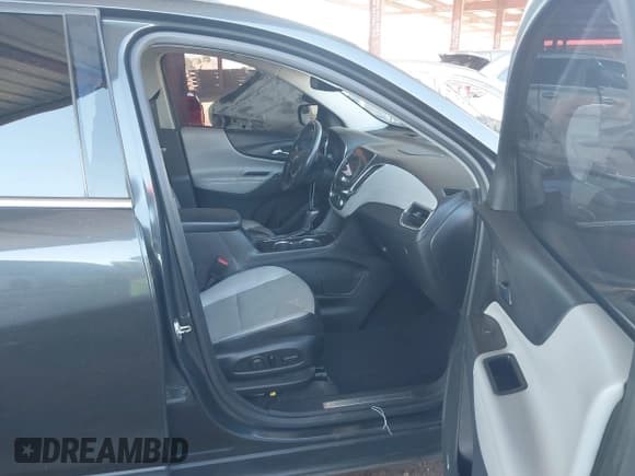 ✅ 2018 Chevrolet Equinox Premier • VIN: 2GNAXNEX2J6170234 • Lot: 43378004. Wystawiony na IAAI z przebiegiem 145 105 mil. Bezpłatny archiwum sprzedaży aukcyjnych z USA i szczegółowy raport historii pojazdu na DreamBid. Zdjęcie 5.