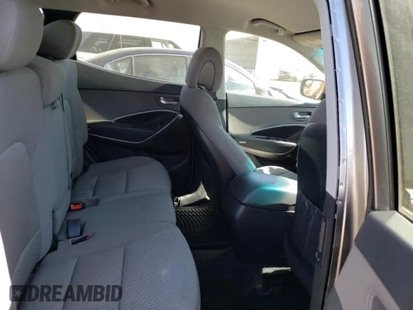 ✅ 2017 Hyundai Santa Fe 2.4L • VIN: 5XYZTDLB7HG382200 • Лот: 61921833. Опубликован ранее на Copart с пробегом 149 376 миль. Бесплатный доступ к архиву аукционных продаж из США и подробный отчёт об истории автомобиля на DreamBid. Изображение 11.