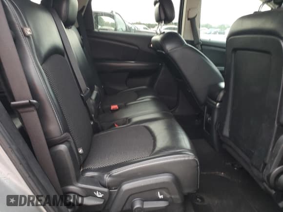 ✅ 2015 Dodge Journey Crossroad • VIN: 3C4PDCGG7FT698416 • Lot: 82298015. Listed on Copart with 103,981 mi. Free auction sales archive from the USA and detailed vehicle history report at DreamBid. Image 11.