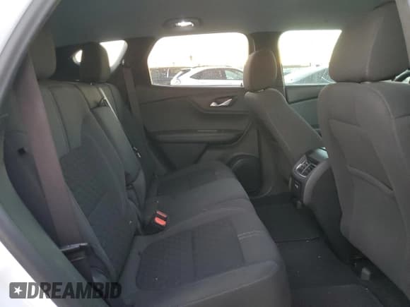 ✅ 2022 Chevrolet Blazer LT • VIN: 3GNKBCR48NS143201 • Lot: 92260525. Listed on Copart with 42,666 mi. Free auction sales archive from the USA and detailed vehicle history report at DreamBid. Image 11.