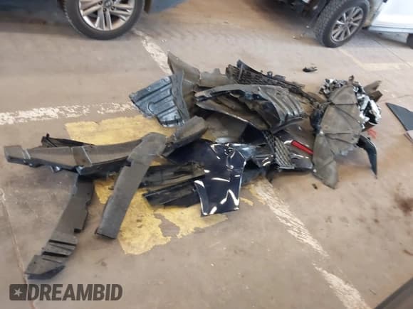 ✅ 2024 Toyota Corolla Hybrid LE • VIN: JTDBDMHEXRJ006710 • Lot: 41993725. Listed on IAAI with 9,773 mi. Free auction sales archive from the USA and detailed vehicle history report at DreamBid. Image 12.