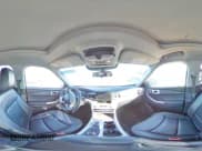 ✅ 2020 Ford Explorer XLT • VIN: 1FMSK8DH3LGD06196 • Lot: 91241315. Wystawiony na Copart z przebiegiem 91 804 mil. Bezpłatny archiwum sprzedaży aukcyjnych z USA i szczegółowy raport historii pojazdu na DreamBid. Zdjęcie 16.