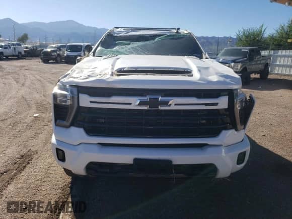 2024 Chevrolet Silverado 3500HD LT с VIN 2GC4YTEY0R1171729, выставлен на аукционе Copart как лот 72183724 с пробегом Не указан миль и Списание • Salvage title. История ставок и продаж доступна на DreamBid. Изображение 5.
