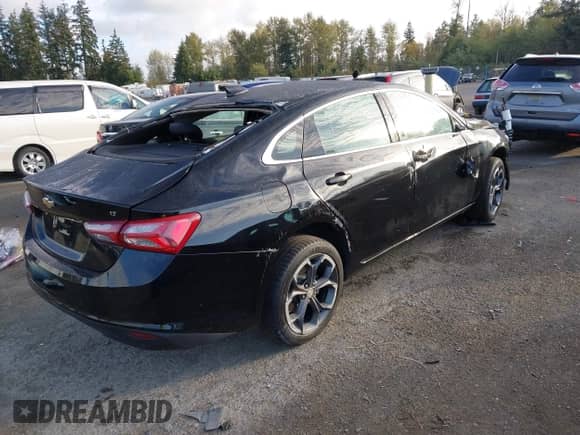 2022 Chevrolet Malibu LT with VIN 1G1ZD5STXNF158956, listed as a IAAI auction lot 43401660 with 47,586 mi miles and . Bid and sale history available at DreamBid. Image 4.