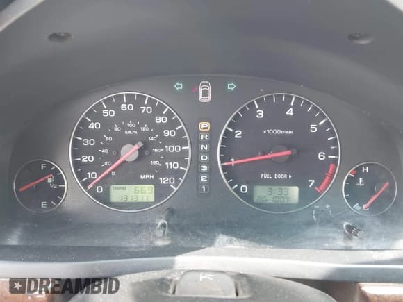 ✅ 2003 Subaru Legacy L • VIN: 4S3BE635X37210427 • Lot: 42759251. Wystawiony na IAAI z przebiegiem 131 311 mil. Bezpłatny archiwum sprzedaży aukcyjnych z USA i szczegółowy raport historii pojazdu na DreamBid. Zdjęcie 7.