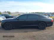 ✅ 2018 Bentley Flying Spur • VIN: SCBEC9ZA2JC070647 • Лот: 43317964. Опубликован ранее на IAAI с пробегом 60 360 миль. Бесплатный доступ к архиву аукционных продаж из США и подробный отчёт об истории автомобиля на DreamBid. Изображение 14.