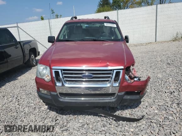 ✅ 2008 Ford Explorer Sport Trac XLT • VIN: 1FMEU31E98UA05591 • Lot: 80935095. Listed on Copart with 151,410 mi. Free auction sales archive from the USA and detailed vehicle history report at DreamBid. Image 5.