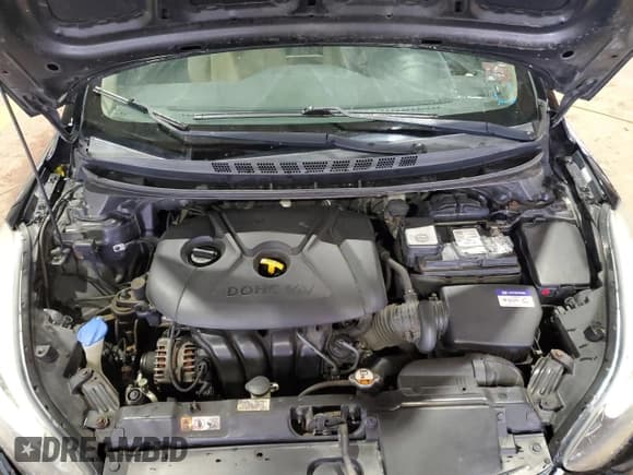 ✅ 2015 Hyundai Elantra SE • VIN: KMHDH4AE6FU439650 • Лот: 85407175. Опубликован ранее на Copart с пробегом 165 192 миль. Бесплатный доступ к архиву аукционных продаж из США и подробный отчёт об истории автомобиля на DreamBid. Изображение 11.