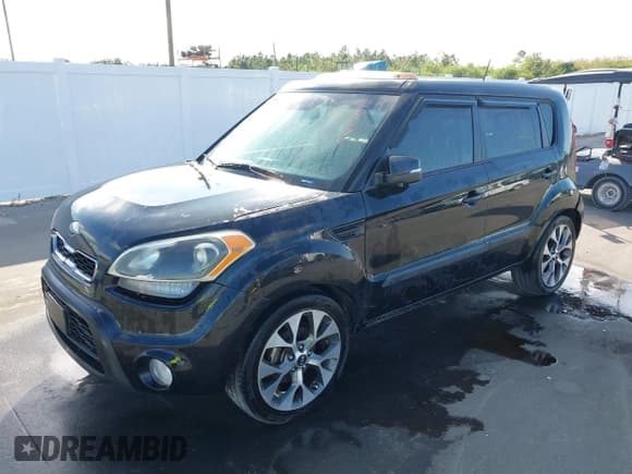 ✅ 2013 Kia Soul + • VIN: KNDJT2A67D7752351 • Лот: 43508390. Опубликован ранее на IAAI с пробегом 209 291 миль. Бесплатный доступ к архиву аукционных продаж из США и подробный отчёт об истории автомобиля на DreamBid. Изображение 2.