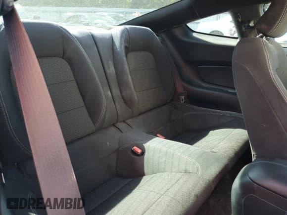 ✅ 2016 Ford Mustang V6 • VIN: 1FA6P8AM8G5251311 • Lot: 58077665. Listed on Copart with 47,585 mi. Free auction sales archive from the USA and detailed vehicle history report at DreamBid. Image 10.