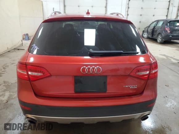 ✅ 2015 Audi allroad A4 Premium • VIN: WA1TFAFL1FA024761 • Лот: 90037265. Опубликован ранее на Copart с пробегом 108 508 миль. Бесплатный доступ к архиву аукционных продаж из США и подробный отчёт об истории автомобиля на DreamBid. Изображение 6.