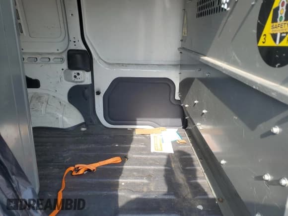 ✅ 2012 Ford Transit Connect XLT • VIN: NM0LS7BN1CT108829 • Лот: 57126795. Опубликован ранее на Copart с пробегом 232 907 миль. Бесплатный доступ к архиву аукционных продаж из США и подробный отчёт об истории автомобиля на DreamBid. Изображение 10.