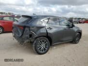 ✅ 2024 Lexus NX 350 Luxury • VIN: 2T2HGCEZ0RC040679 • Lot: 87432935. Wystawiony na Copart z przebiegiem 16 913 mil. Bezpłatny archiwum sprzedaży aukcyjnych z USA i szczegółowy raport historii pojazdu na DreamBid. Zdjęcie 3.