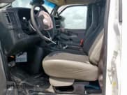 ✅ 2021 GMC Savana Cargo • VIN: 1GTW7AFP5M1190023 • Лот: 60019135. Опубликован ранее на Copart с пробегом 67 142 миль. Бесплатный доступ к архиву аукционных продаж из США и подробный отчёт об истории автомобиля на DreamBid. Изображение 7.