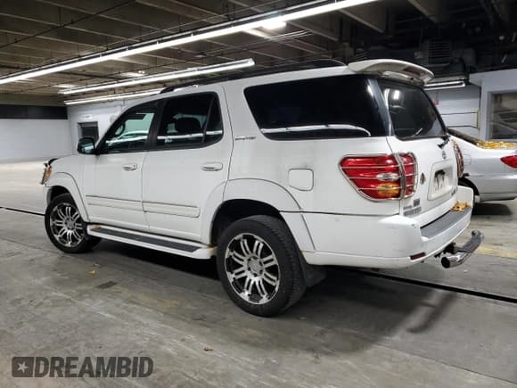 ✅ 2003 Toyota Sequoia Limited • VIN: 5TDBT48A93S145706 • Lot: 92448715. Listed on Copart with 182,114 mi. Free auction sales archive from the USA and detailed vehicle history report at DreamBid. Image 2.