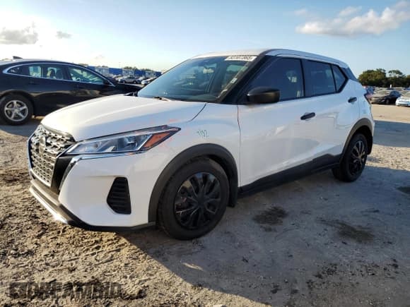 ✅ 2021 Nissan Kicks S • VIN: 3N1CP5BV4ML560906 • Lot: 93107365. Wystawiony na Copart z przebiegiem 30 328 mil. Bezpłatny archiwum sprzedaży aukcyjnych z USA i szczegółowy raport historii pojazdu na DreamBid. Zdjęcie 1.