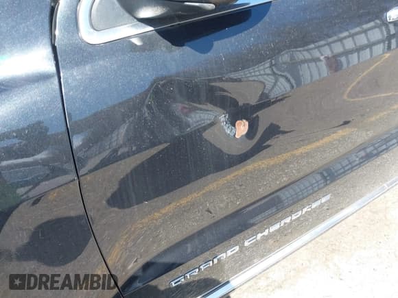 ✅ 2014 Jeep Grand Cherokee Summit • VIN: 1C4RJEJTXEC282230 • Лот: 42037502. Опубликован ранее на IAAI с пробегом 133 710 миль. Бесплатный доступ к архиву аукционных продаж из США и подробный отчёт об истории автомобиля на DreamBid. Изображение 18.