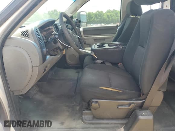 ✅ 2012 GMC Sierra 1500 • VIN: 1GT512C86CZ300044 • Lot: 57880595. Listed on Copart with 545,837 mi. Free auction sales archive from the USA and detailed vehicle history report at DreamBid. Image 7.