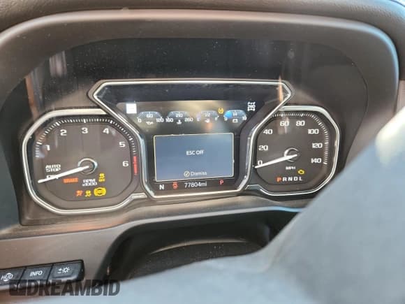 ✅ 2021 GMC Sierra 1500 Denali • VIN: 1GTU9FEL6MZ264449 • Лот: 86727545. Опубликован ранее на Copart с пробегом 77 804 миль. Бесплатный доступ к архиву аукционных продаж из США и подробный отчёт об истории автомобиля на DreamBid. Изображение 9.