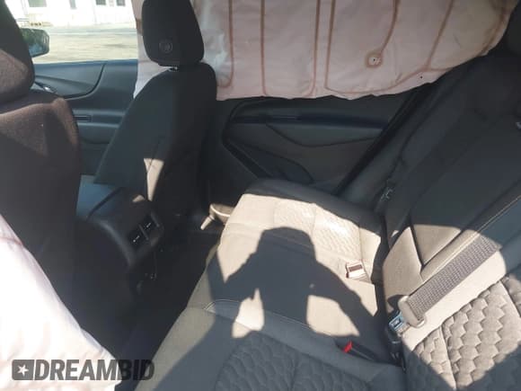 ✅ 2018 Chevrolet Equinox LT • VIN: 2GNAXJEV0J6242491 • Lot: 42582162. Listed on IAAI with 120,362 mi. Free auction sales archive from the USA and detailed vehicle history report at DreamBid. Image 8.