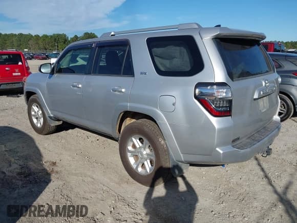 ✅ 2016 Toyota 4Runner SR5 • VIN: JTEZU5JR4G5139546 • Lot: 43496086. Wystawiony na IAAI z przebiegiem 155 155 mil. Bezpłatny archiwum sprzedaży aukcyjnych z USA i szczegółowy raport historii pojazdu na DreamBid. Zdjęcie 3.