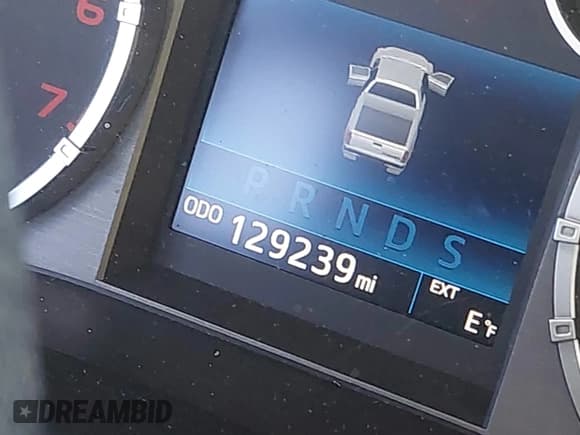 ✅ 2015 Toyota Tundra SR5 • VIN: 5TFEY5F12FX182229 • Лот: 41223055. Опубликован ранее на IAAI с пробегом 129 239 миль. Бесплатный доступ к архиву аукционных продаж из США и подробный отчёт об истории автомобиля на DreamBid. Изображение 15.