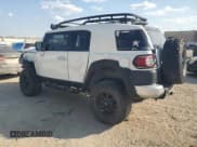 ✅ 2014 Toyota FJ Cruiser • VIN: JTEBU4BF4EK207407 • Лот: 70726875. Опубликован ранее на Copart с пробегом Не указан. Бесплатный доступ к архиву аукционных продаж из США и подробный отчёт об истории автомобиля на DreamBid. Изображение 2.