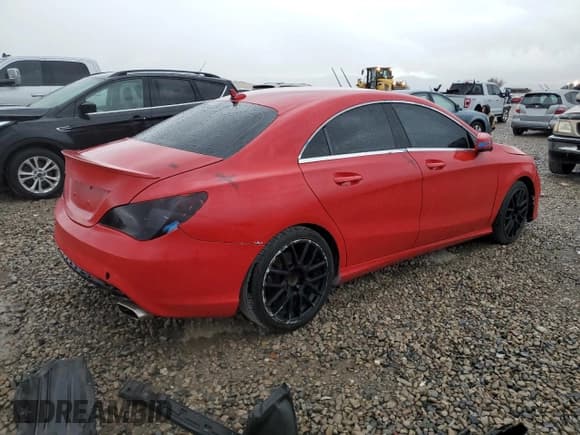 ✅ 2014 Mercedes-Benz CLA 250 • VIN: WDDSJ4EB6EN047203 • Lot: 71894914. Wystawiony na Copart z przebiegiem 159 316 mil. Bezpłatny archiwum sprzedaży aukcyjnych z USA i szczegółowy raport historii pojazdu na DreamBid. Zdjęcie 3.