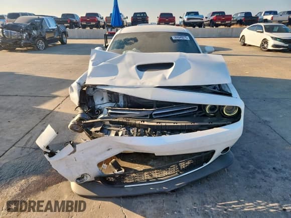 ✅ 2023 Dodge Challenger GT • VIN: 2C3CDZJG5PH503941 • Lot: 84649275. Wystawiony na Copart z przebiegiem 45 752 mil. Bezpłatny archiwum sprzedaży aukcyjnych z USA i szczegółowy raport historii pojazdu na DreamBid. Zdjęcie 5.