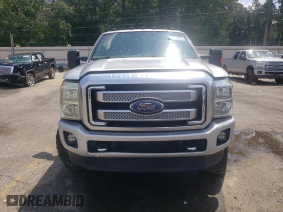 ✅ 2014 Ford F-250 Lariat • VIN: 1FT7W2BT0EEA51783 • Lot: 69184515. Listed on Copart with 216,699 mi. Free auction sales archive from the USA and detailed vehicle history report at DreamBid. Image 5.