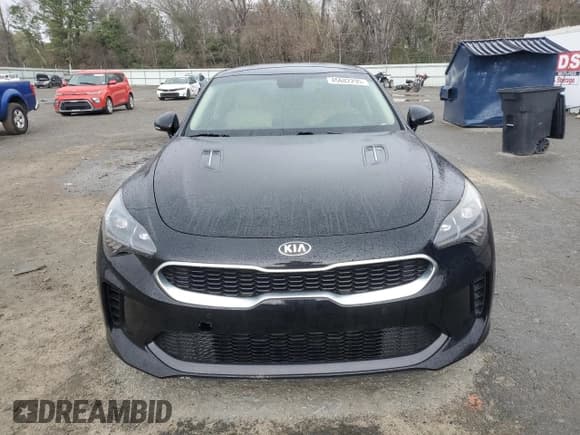 ✅ 2018 Kia Stinger Premium • VIN: KNAE25LA5J6022959 • Lot: 45682295. Listed on Copart with 90,828 mi. Free auction sales archive from the USA and detailed vehicle history report at DreamBid. Image 5.