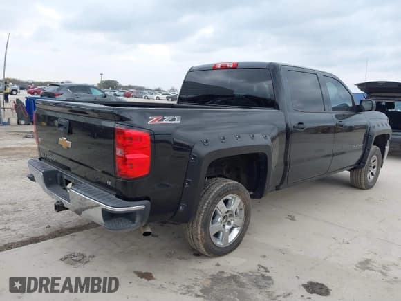 ✅ 2014 Chevrolet Silverado 1500 LT • VIN: 3GCUKREC5EG493728 • Lot: 41710490. Wystawiony na IAAI z przebiegiem 243 509 mil. Bezpłatny archiwum sprzedaży aukcyjnych z USA i szczegółowy raport historii pojazdu na DreamBid. Zdjęcie 4.