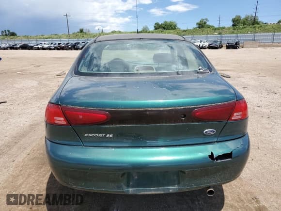 ✅ 2000 Ford Escort • VIN: 3FAFP13P6YR167405 • Lot: 60447535. Wystawiony na Copart z przebiegiem 128 413 mil. Bezpłatny archiwum sprzedaży aukcyjnych z USA i szczegółowy raport historii pojazdu na DreamBid. Zdjęcie 6.