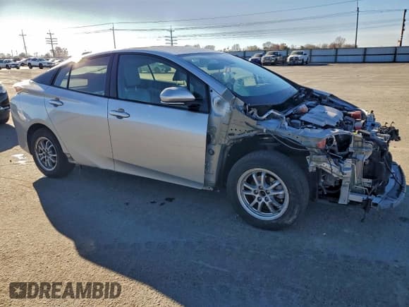✅ 2017 Toyota Prius Two • VIN: JTDKBRFU6H3046783 • Lot: 94101775. Listed on Copart with 134,427 mi. Free auction sales archive from the USA and detailed vehicle history report at DreamBid. Image 4.