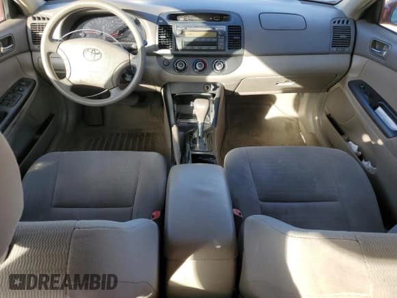 ✅ 2006 Toyota Camry LE • VIN: 4T1BE32K96U130754 • Лот: 93868735. Опубликован ранее на Copart с пробегом 94 001 миль. Бесплатный доступ к архиву аукционных продаж из США и подробный отчёт об истории автомобиля на DreamBid. Изображение 8.