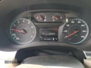 ✅ 2022 Chevrolet Traverse LS • VIN: 1GNERFKW9NJ195301 • Lot: 66993514. Wystawiony na Copart z przebiegiem 20 409 mil. Bezpłatny archiwum sprzedaży aukcyjnych z USA i szczegółowy raport historii pojazdu na DreamBid. Zdjęcie 9.