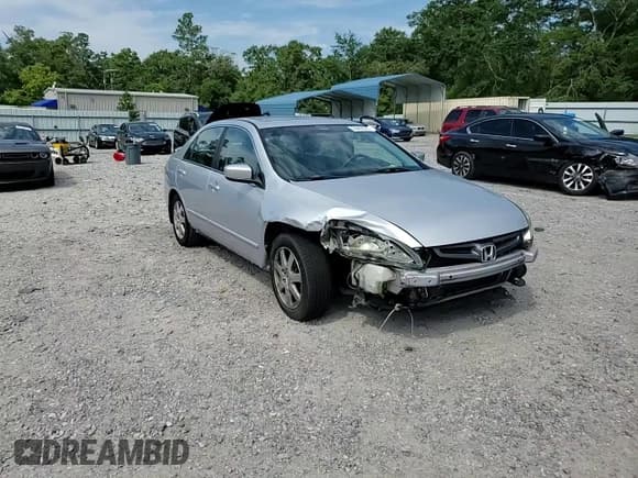 ✅ 2005 Honda Accord EX-L • VIN: 1HGCM665X5A012683 • Lot: 66463525. Listed on Copart with 229,911 mi. Free auction sales archive from the USA and detailed vehicle history report at DreamBid. Image 13.
