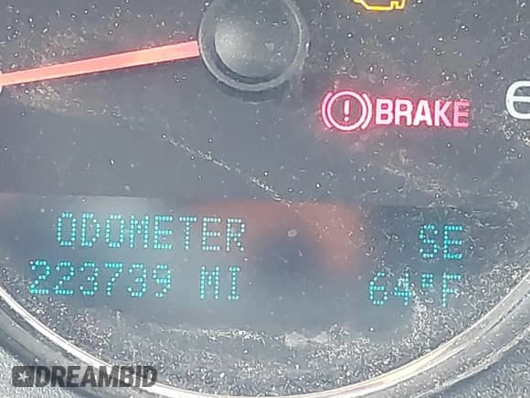 ✅ 2011 Chevrolet Suburban LTZ • VIN: 1GNSKKE35BR290484 • Lot: 41897265. Listed on IAAI with 223,739 mi. Free auction sales archive from the USA and detailed vehicle history report at DreamBid. Image 15.