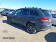 ✅ 2017 Jeep Grand Cherokee Trailhawk • VIN: 1C4RJFLGXHC874737 • Lot: 43638039. Wystawiony na IAAI z przebiegiem 125 315 mil. Bezpłatny archiwum sprzedaży aukcyjnych z USA i szczegółowy raport historii pojazdu na DreamBid. Zdjęcie 3.