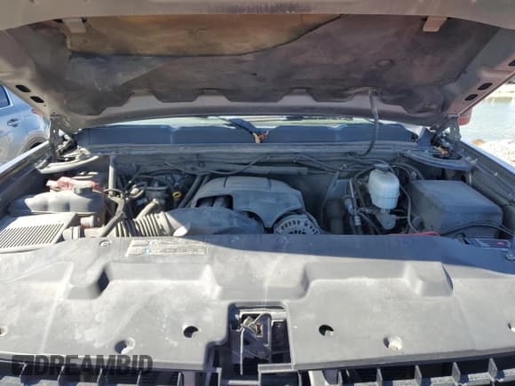 ✅ 2007 Chevrolet Silverado 2500HD 2LT • VIN: 1GCHK23K77F527420 • Lot: 48525815. Wystawiony na Copart z przebiegiem 253 826 mil. Bezpłatny archiwum sprzedaży aukcyjnych z USA i szczegółowy raport historii pojazdu na DreamBid. Zdjęcie 11.