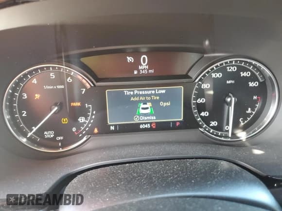 ✅ 2024 Cadillac XT5 FWD Luxury • VIN: 1GYKNAR41RZ758051 • Lot: 45544165. Wystawiony na Copart z przebiegiem 6 045 mil. Bezpłatny archiwum sprzedaży aukcyjnych z USA i szczegółowy raport historii pojazdu na DreamBid. Zdjęcie 9.