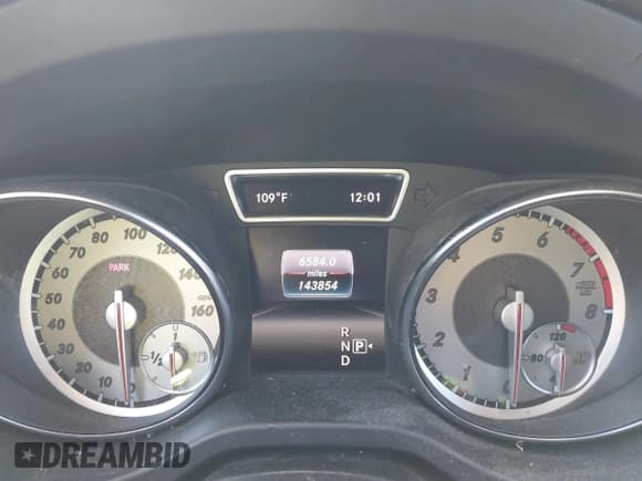 ✅ 2016 Mercedes-Benz GLA 250 • VIN: WDCTG4EB3GJ193477 • Lot: 43582651. Wystawiony na IAAI z przebiegiem 143 854 mil. Bezpłatny archiwum sprzedaży aukcyjnych z USA i szczegółowy raport historii pojazdu na DreamBid. Zdjęcie 7.