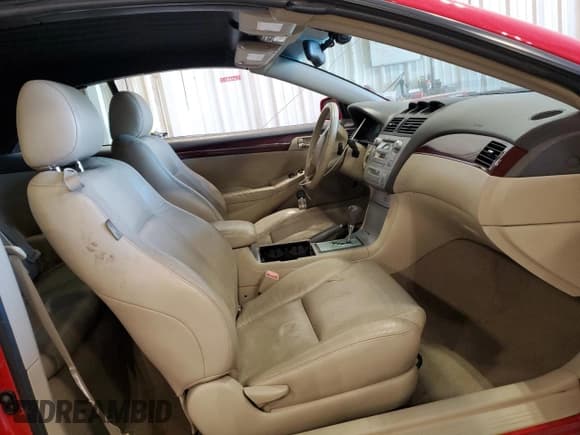 ✅ 2004 Toyota Solara SE • VIN: 4T1FA38P34U024135 • Лот: 92997465. Опубликован ранее на Copart с пробегом 168 279 миль. Бесплатный доступ к архиву аукционных продаж из США и подробный отчёт об истории автомобиля на DreamBid. Изображение 7.