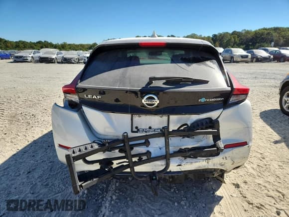 ✅ 2018 Nissan LEAF SV • VIN: 1N4AZ1CP1JC302251 • Lot: 86273985. Listed on Copart with 49,120 mi. Free auction sales archive from the USA and detailed vehicle history report at DreamBid. Image 6.