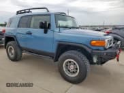 ✅ 2014 Toyota FJ Cruiser • VIN: JTEBU4BF3EK198280 • Лот: 63714585. Опубликован ранее на Copart с пробегом 172 983 миль. Бесплатный доступ к архиву аукционных продаж из США и подробный отчёт об истории автомобиля на DreamBid. Изображение 4.