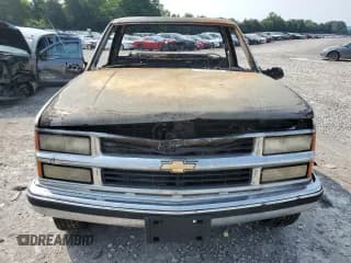 ✅ 2000 Chevrolet Silverado 2500 • VIN: 1GCGK24R0YR118635 • Lot: 59222665. Wystawiony na Copart z przebiegiem Nie podano. Bezpłatny archiwum sprzedaży aukcyjnych z USA i szczegółowy raport historii pojazdu na DreamBid. Zdjęcie 5.